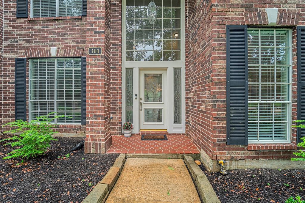 301 Eagle Lakes Drive