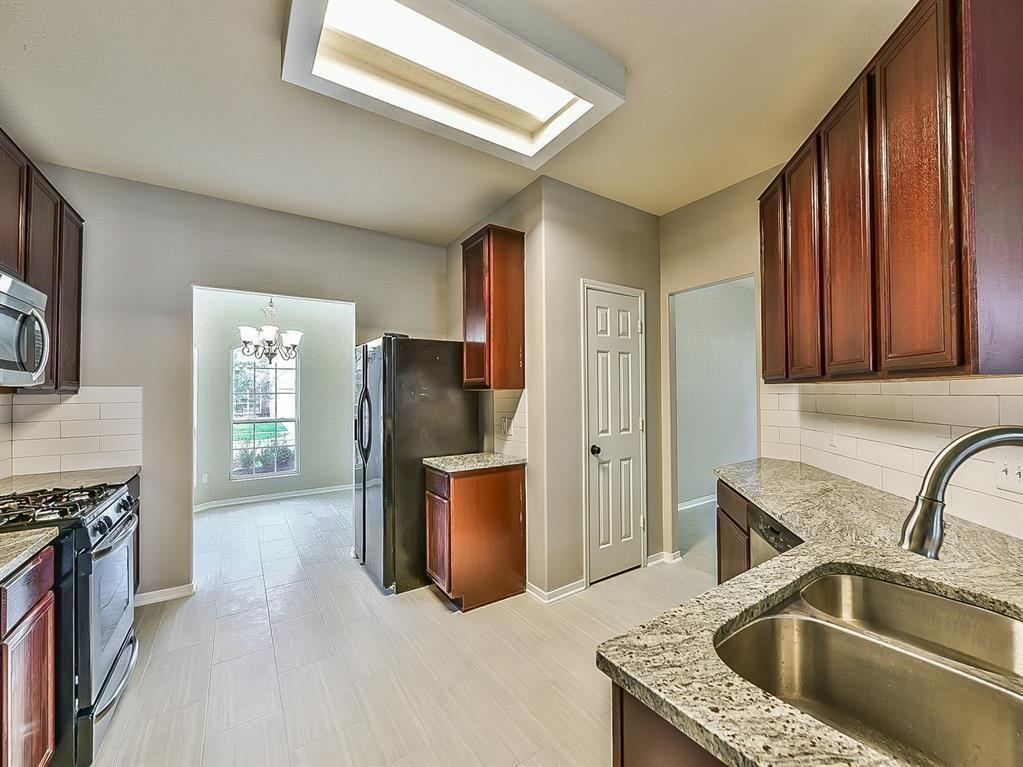 19622 Gentle Creek Way, Cypress, Texas image 10