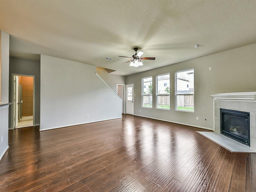 19622 Gentle Creek Way, Cypress, Texas image 4