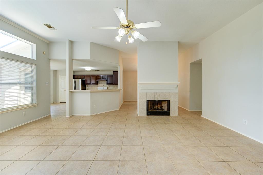 19814 Lindenfield Place, Katy, Texas image 11