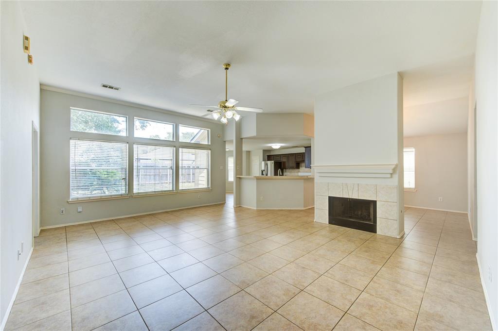 19814 Lindenfield Place, Katy, Texas image 9