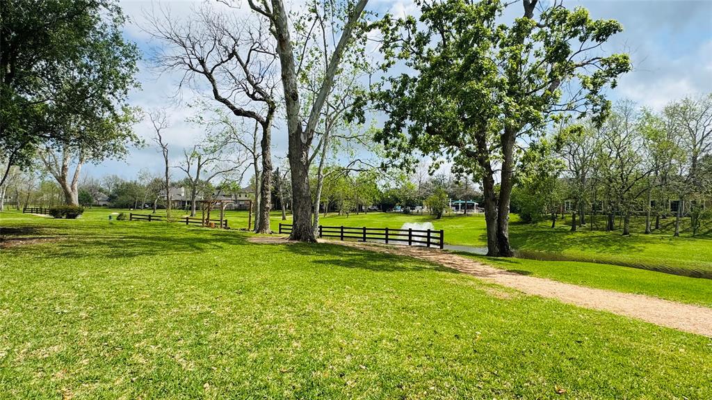 3218 Oak Cliff Lane, Missouri City, Texas image 47