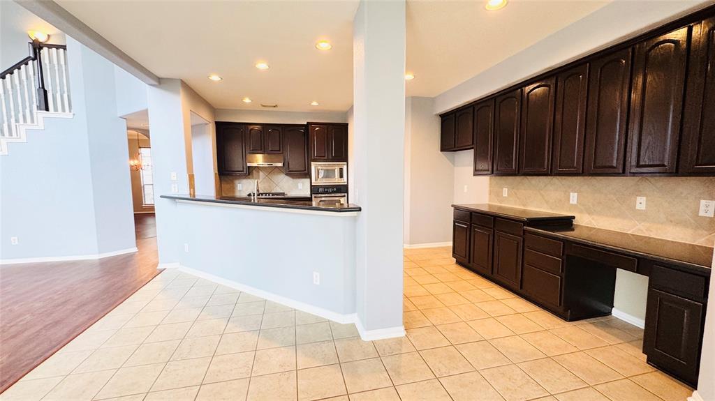 3218 Oak Cliff Lane, Missouri City, Texas image 16