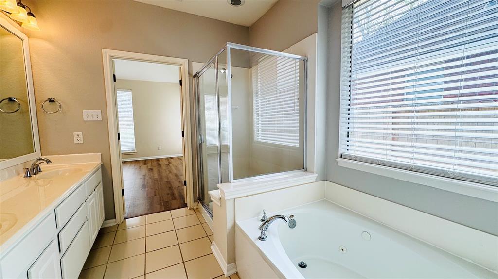 3218 Oak Cliff Lane, Missouri City, Texas image 21