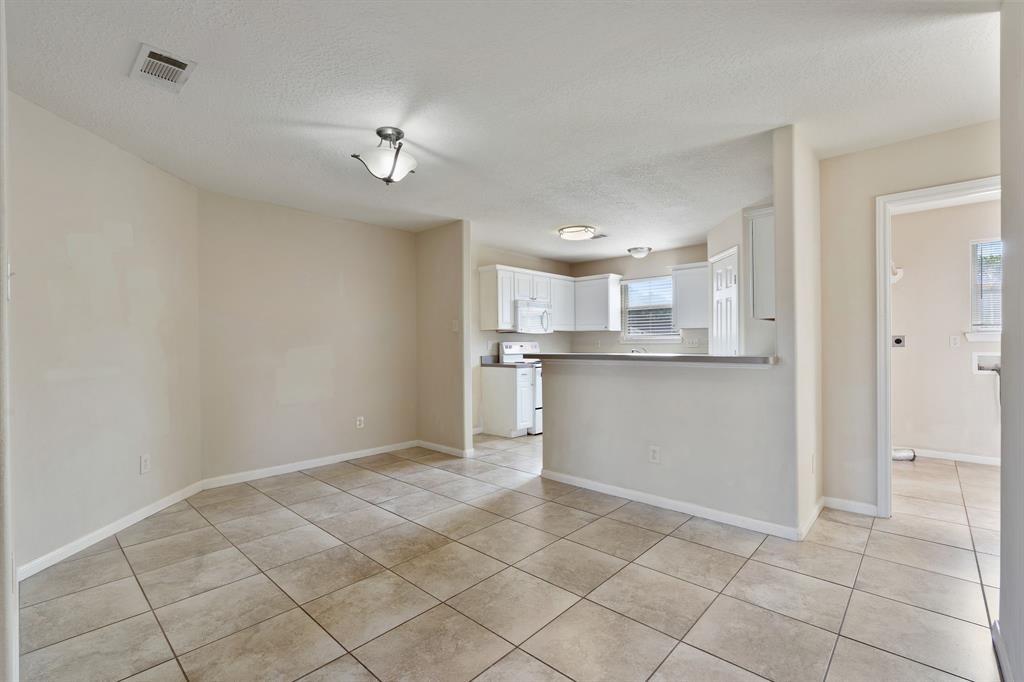 12608 Ridgecrest Drive, Willis, Texas image 10