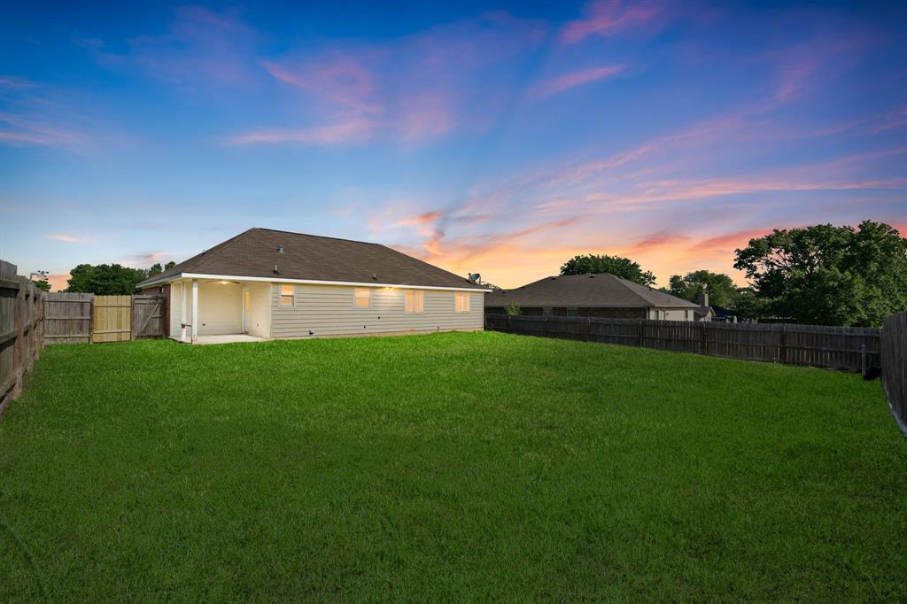 12608 Ridgecrest Drive, Willis, Texas image 40