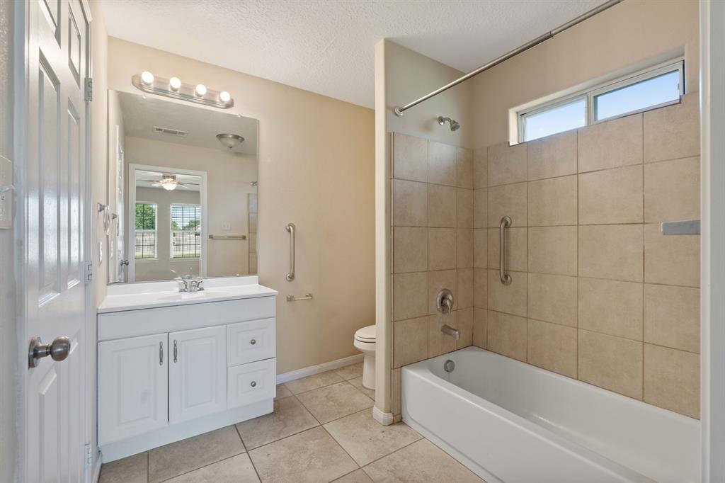 12608 Ridgecrest Drive, Willis, Texas image 23