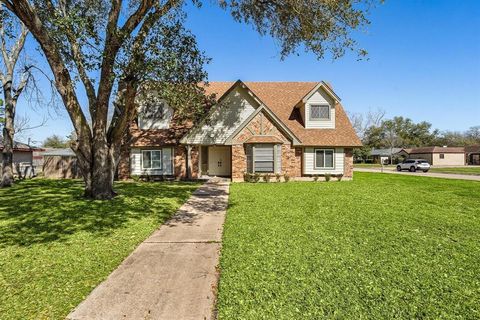 A home in Lake Jackson