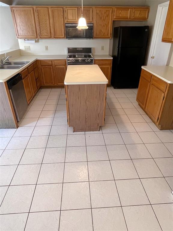 4623 Kilmarnoch Way, Missouri City, Texas image 6