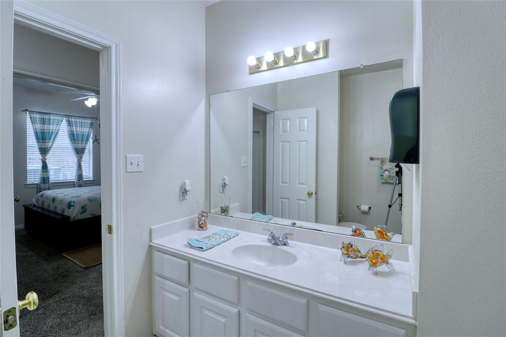 25819 Clear Springs Way, Spring, Texas image 37