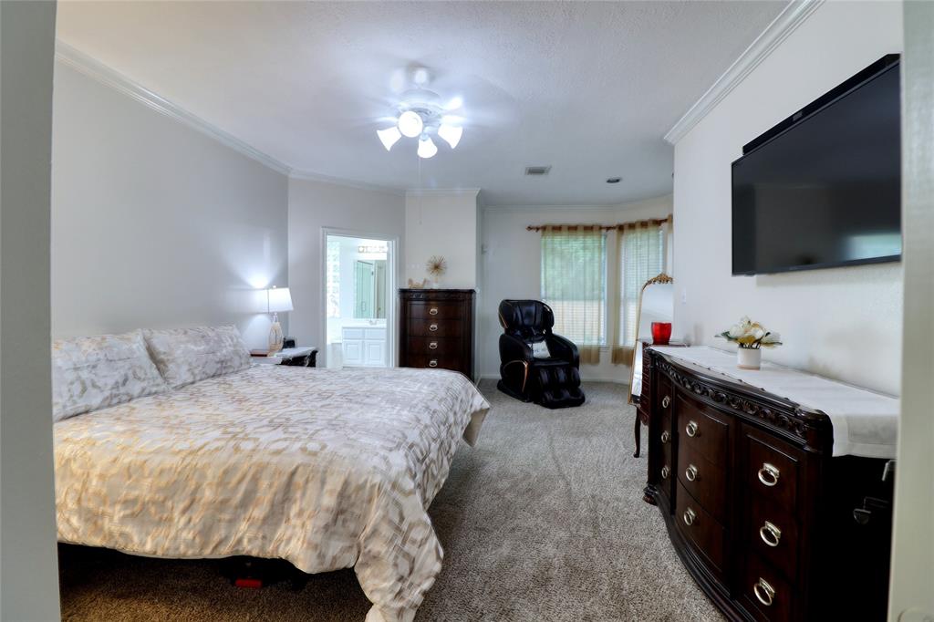 25819 Clear Springs Way, Spring, Texas image 39
