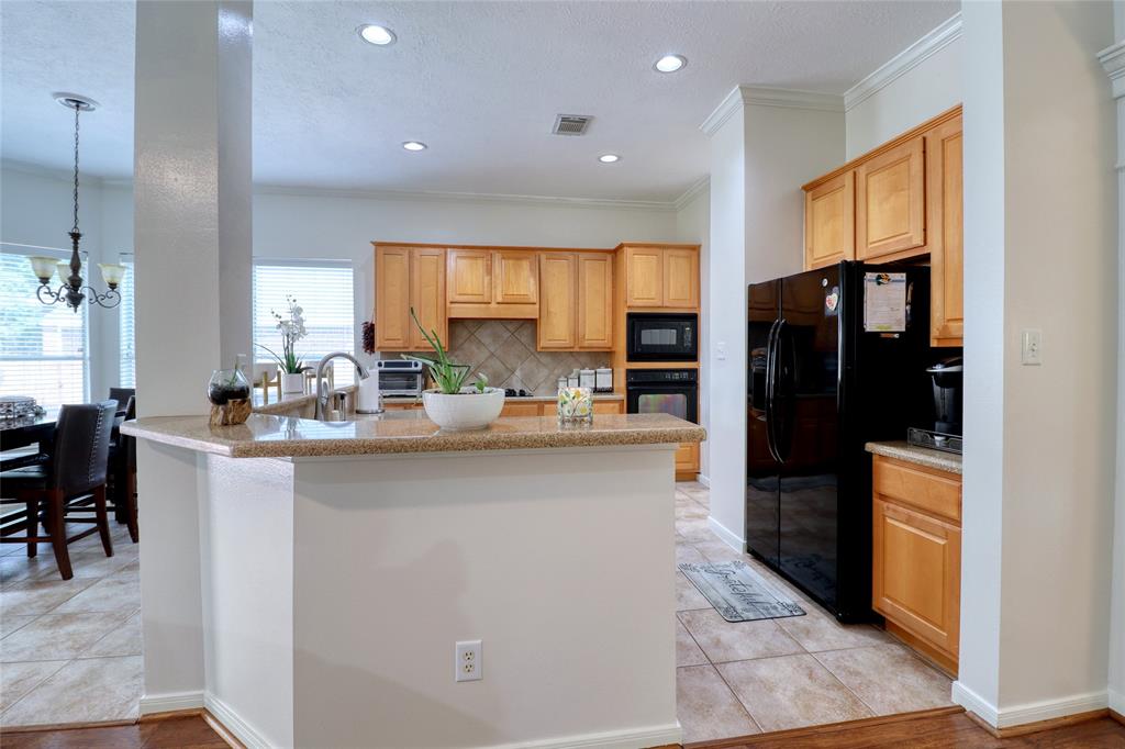 25819 Clear Springs Way, Spring, Texas image 25