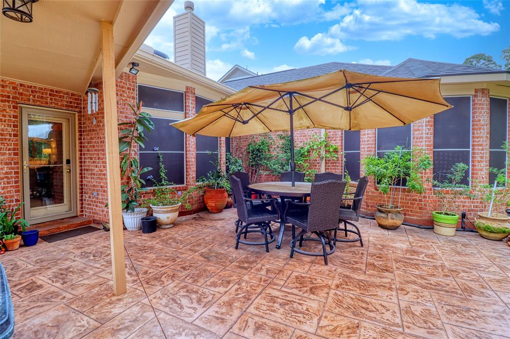 25819 Clear Springs Way, Spring, Texas image 43