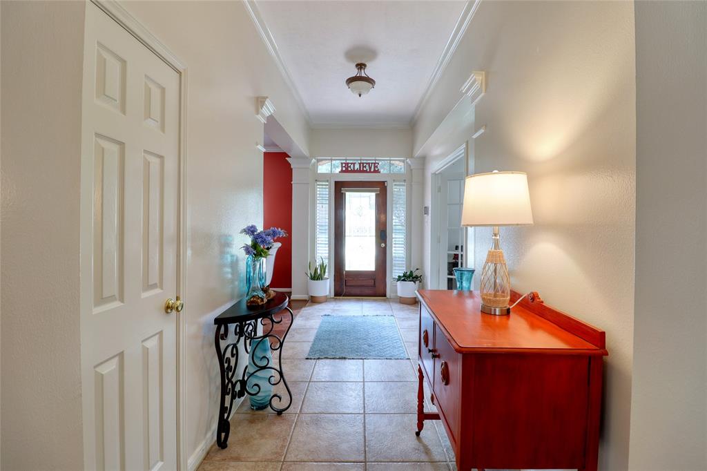 25819 Clear Springs Way, Spring, Texas image 9
