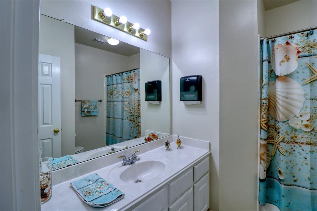 25819 Clear Springs Way, Spring, Texas image 27