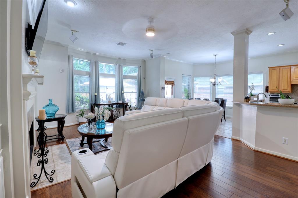 25819 Clear Springs Way, Spring, Texas image 22