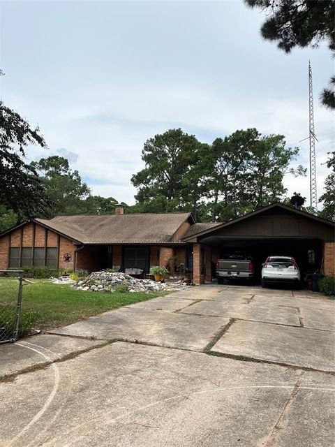 A home in La Grange