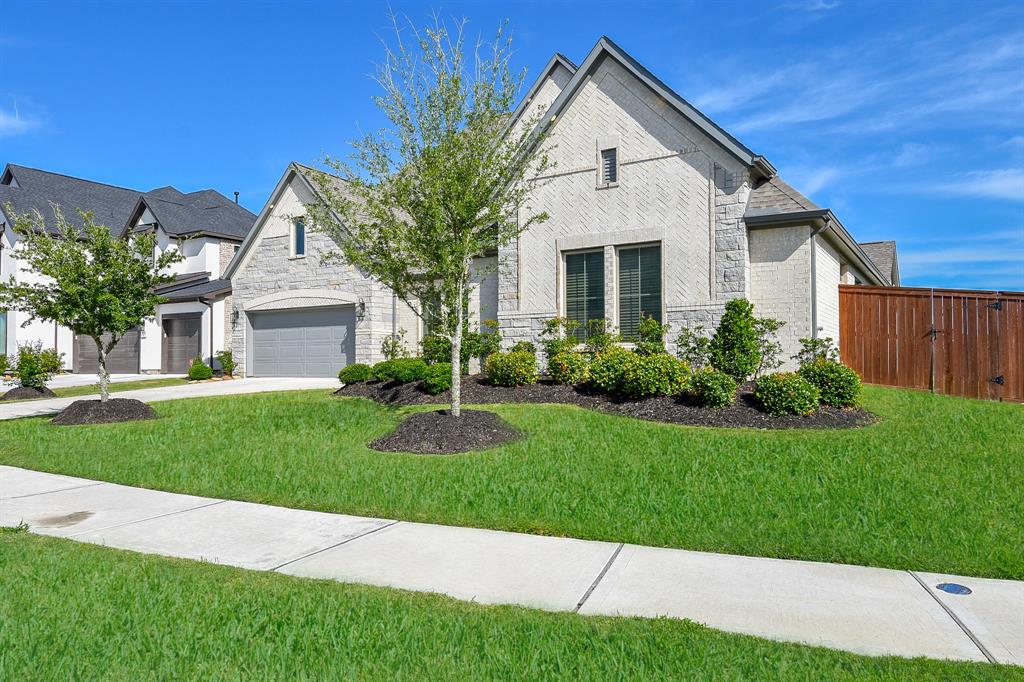 1802 Mariner Point Lane