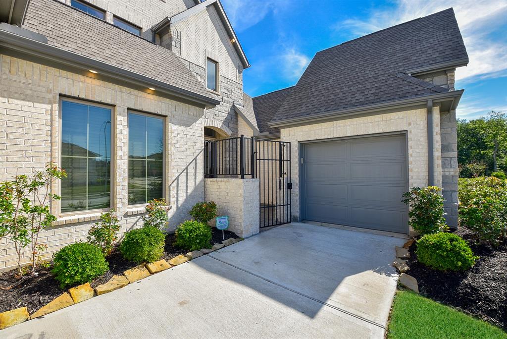 1802 Mariner Point Lane