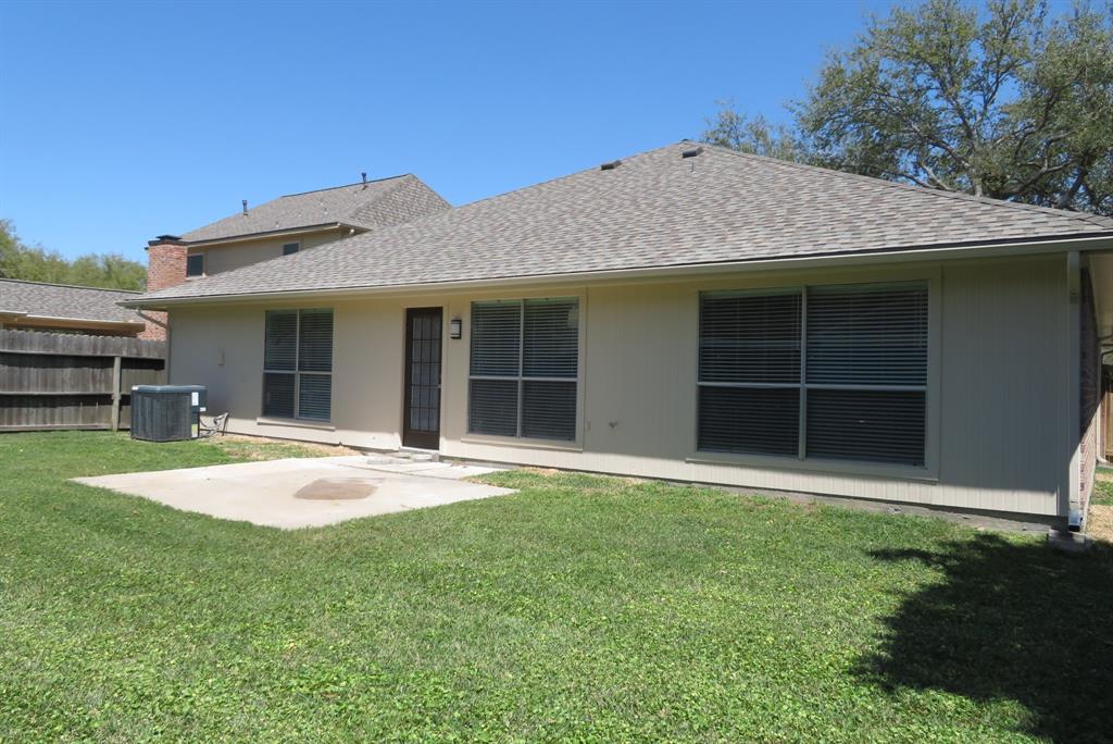 1606 Caslyn Drive, Rosenberg, Texas image 24