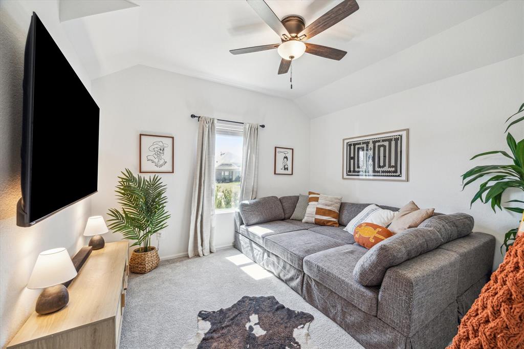 3037 Pampaneria Drive, Conroe, Texas image 10