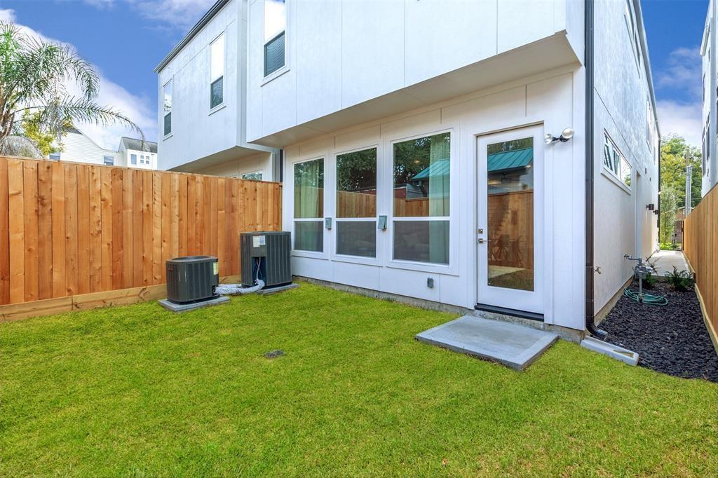 5636 Darling Street, Houston, Texas image 28