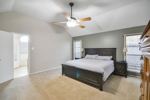 Single Family Residence in La Porte TX 10908 Spruce Drive 16.jpg
