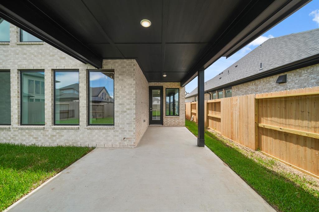 6619 Learning Lane