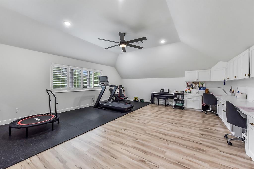 802 Shady Bend Lane, Friendswood, Texas image 42