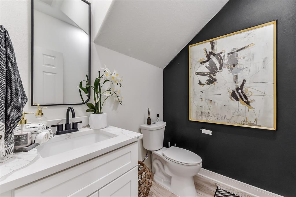 802 Shady Bend Lane, Friendswood, Texas image 22
