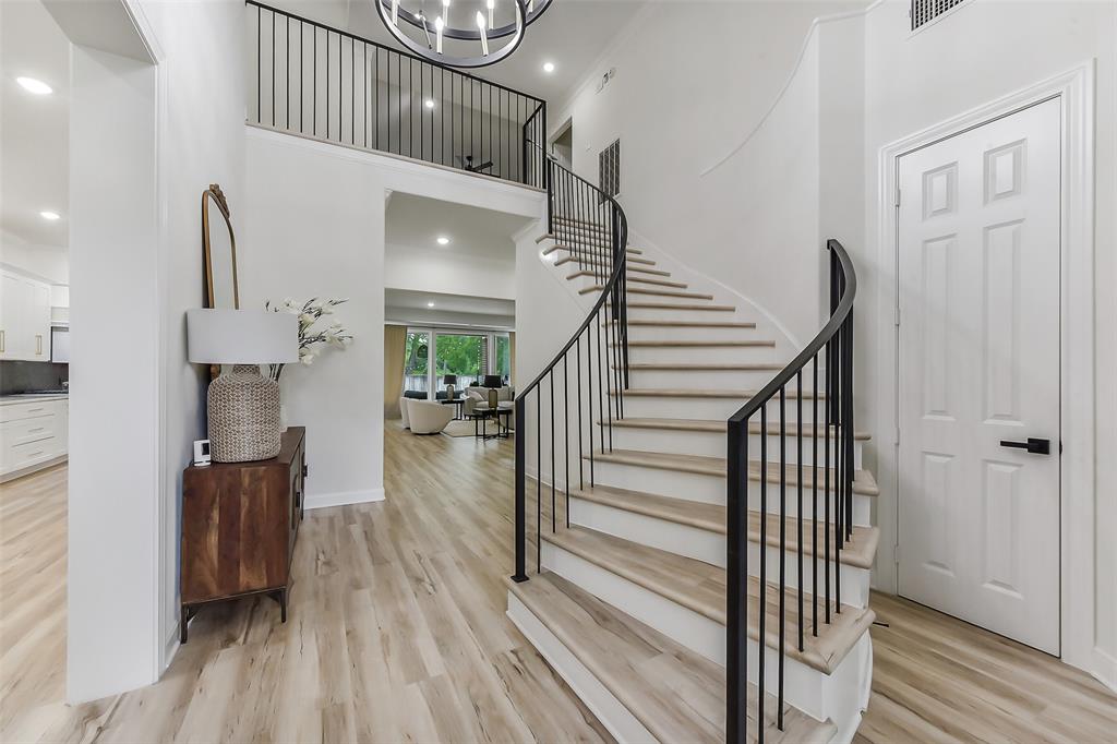 802 Shady Bend Lane, Friendswood, Texas image 13