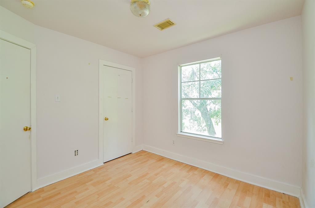 3802 E Traditions Court, Houston, Texas image 27