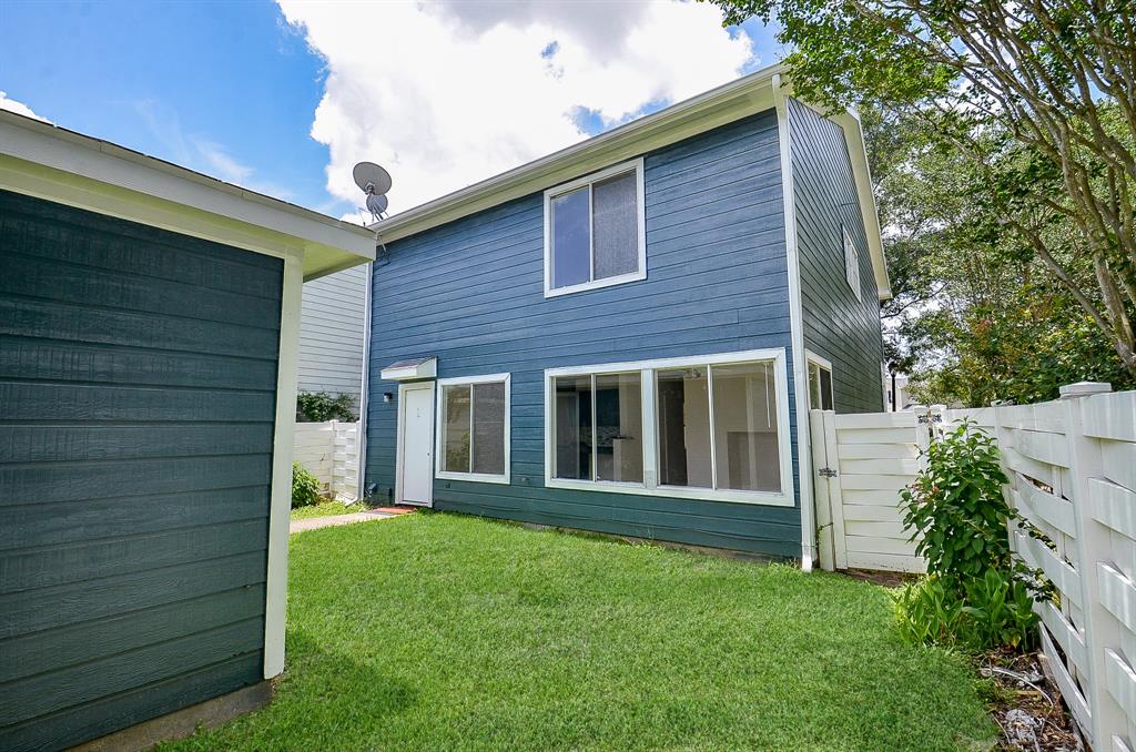 3802 E Traditions Court, Houston, Texas image 31