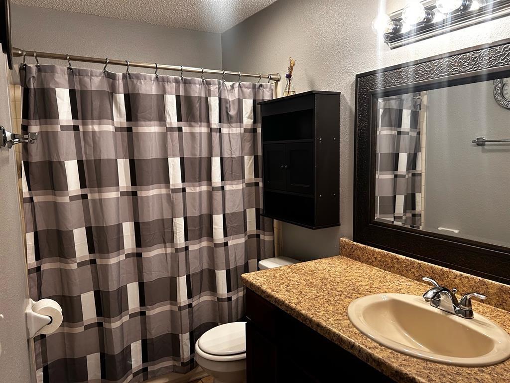 2501 Gulf Freeway #8A, Dickinson, Texas image 2