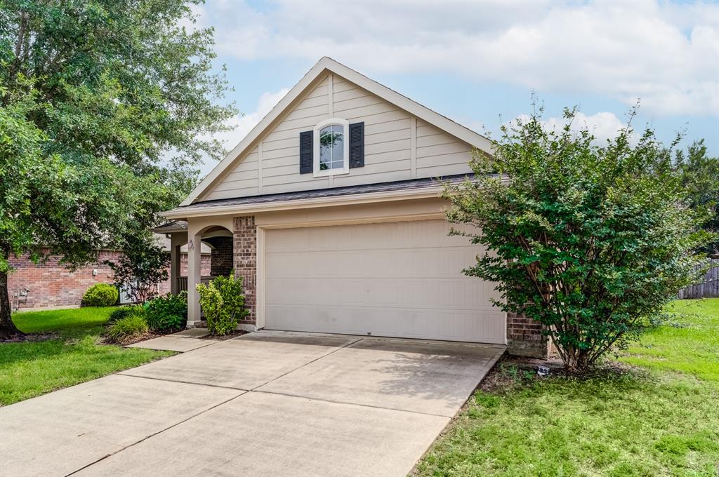 8639 Sweet Pasture Drive, Tomball, Texas image 2