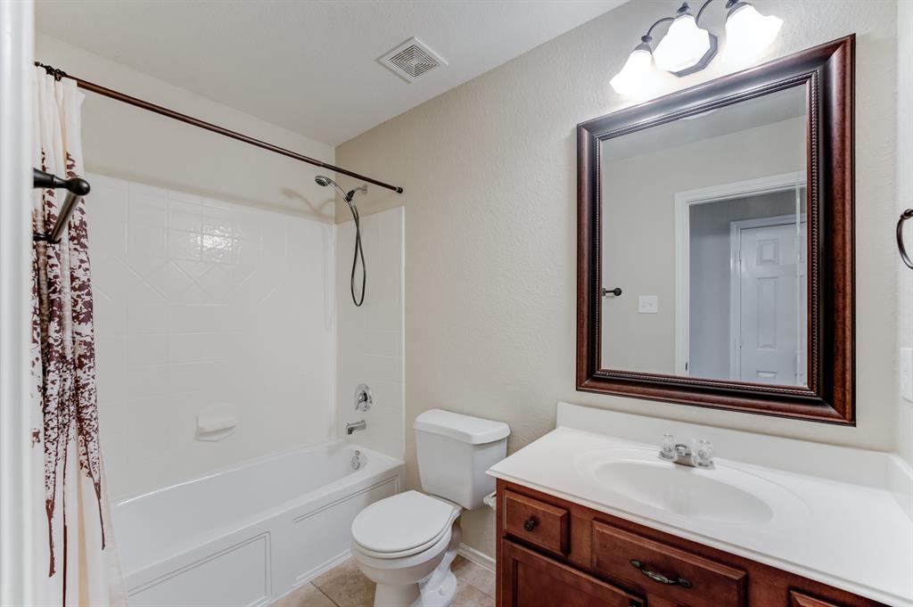 8639 Sweet Pasture Drive, Tomball, Texas image 31