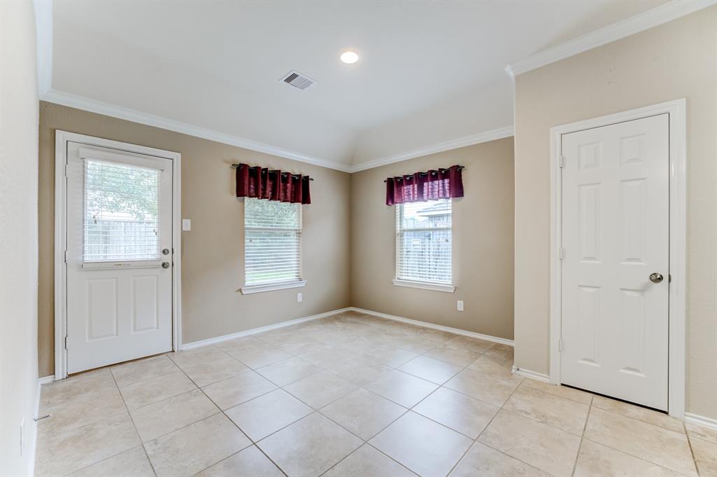 8639 Sweet Pasture Drive, Tomball, Texas image 22