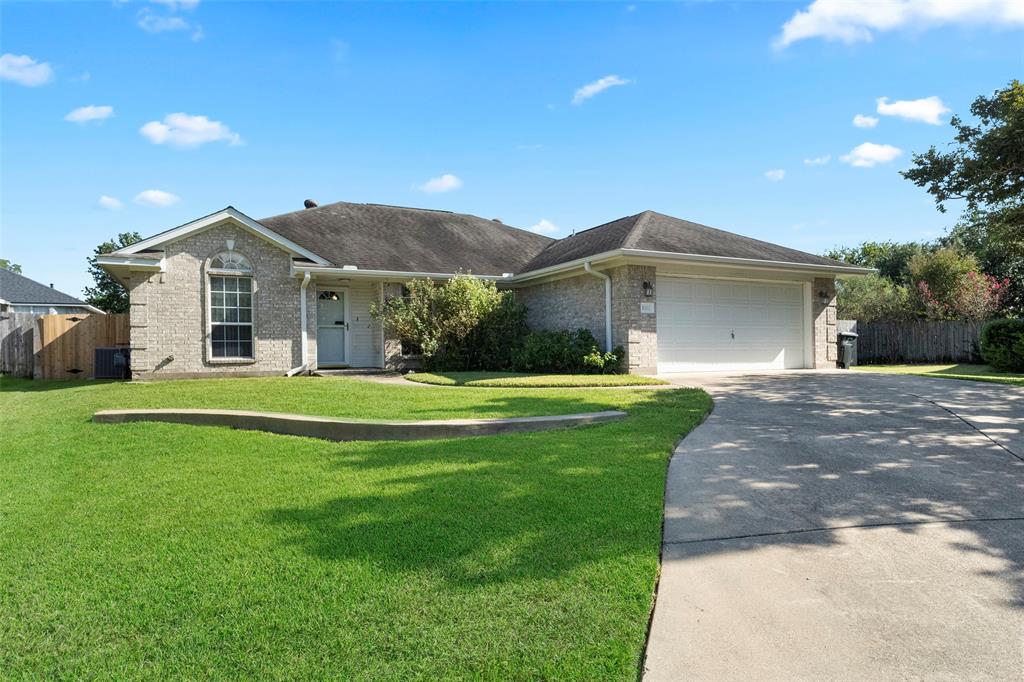 1202 Mullins Court, College Station, Texas image 2