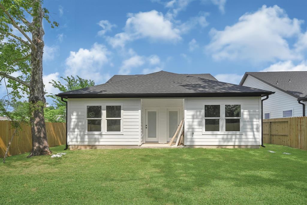 204 S 4th St Street