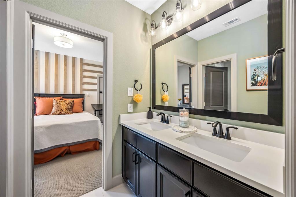 1922 Kessler Point Place, Katy, Texas image 36