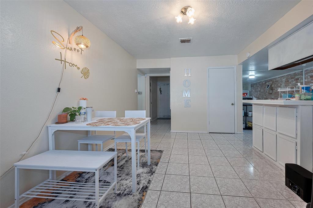 12223 Sharpview Drive, Houston, Texas image 27