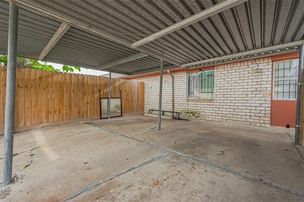 12223 Sharpview Drive, Houston, Texas image 38