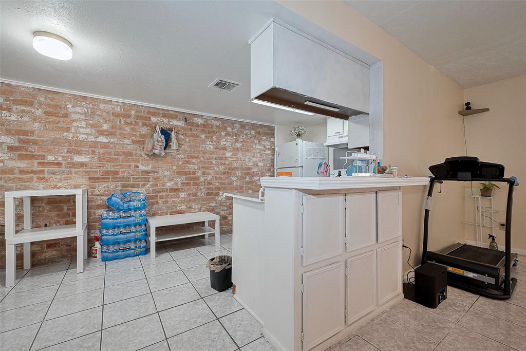 12223 Sharpview Drive, Houston, Texas image 19