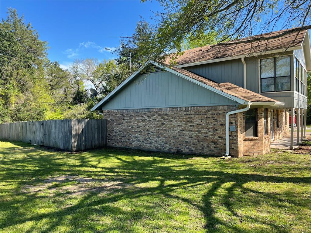 806 Robindale Lane, Fairfield, Texas image 35
