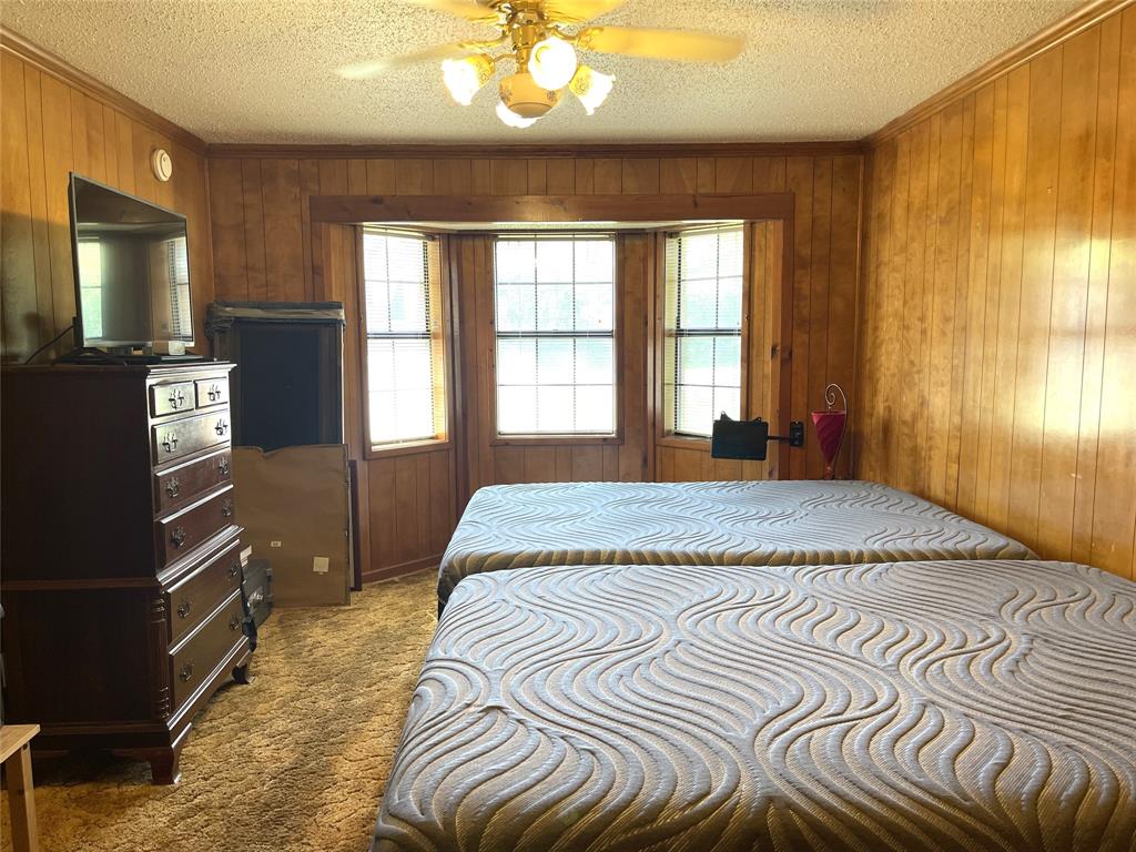 806 Robindale Lane, Fairfield, Texas image 18
