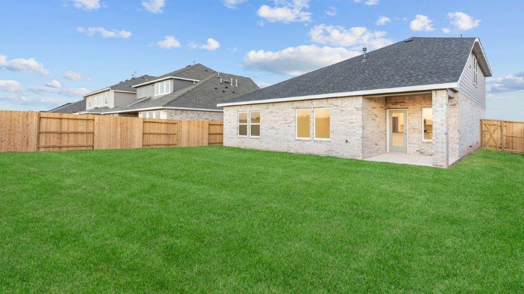 308 Robin Street, Angleton, Texas image 19