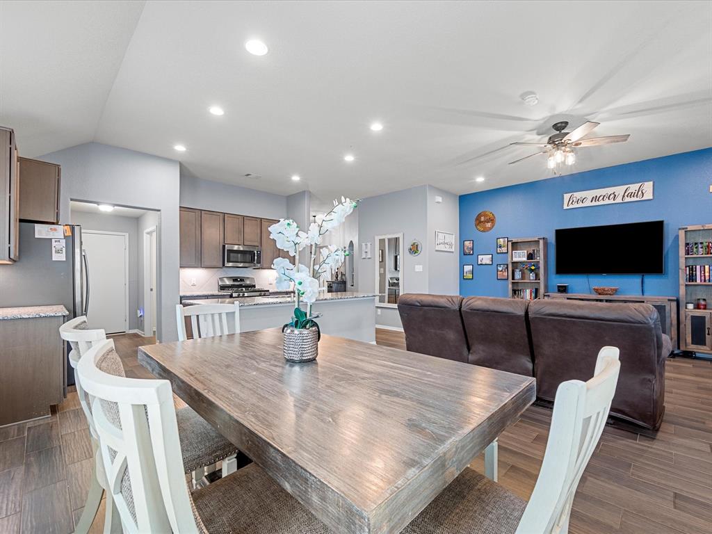 3103 Soaring Pines Trail, Conroe, Texas image 13