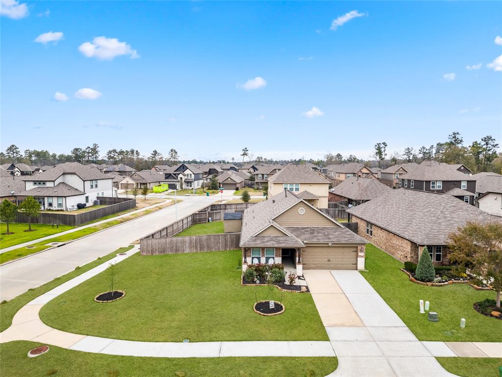 3103 Soaring Pines Trail, Conroe, Texas image 2