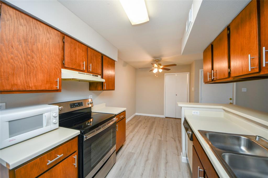 12905 Woodforest Boulevard #202, Houston, Texas image 14