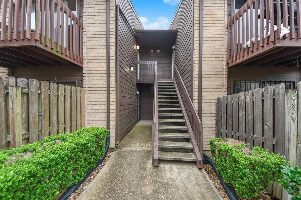 12905 Woodforest Boulevard #202, Houston, Texas image 38